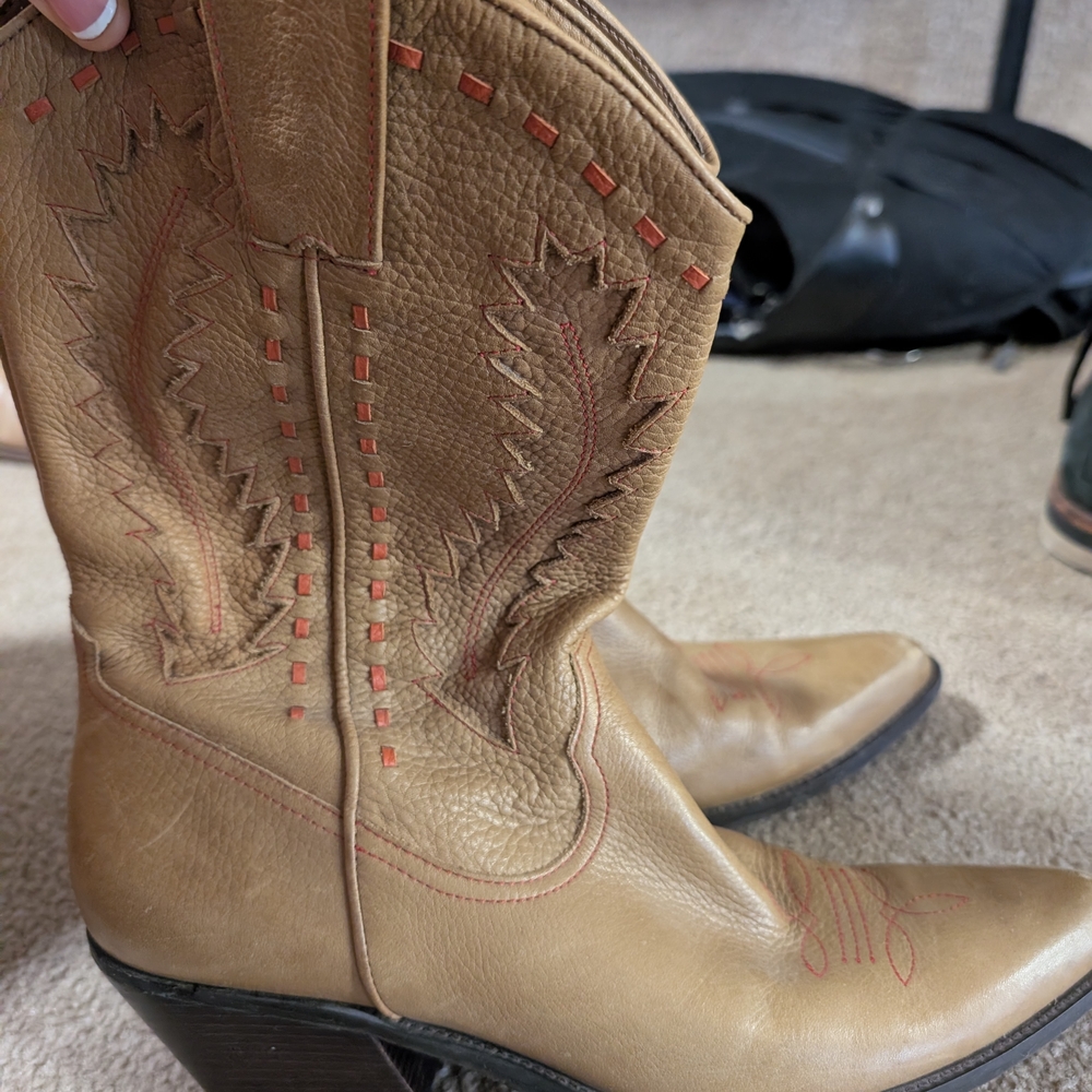 Gianni Bini Tan Leather Heeled Boots